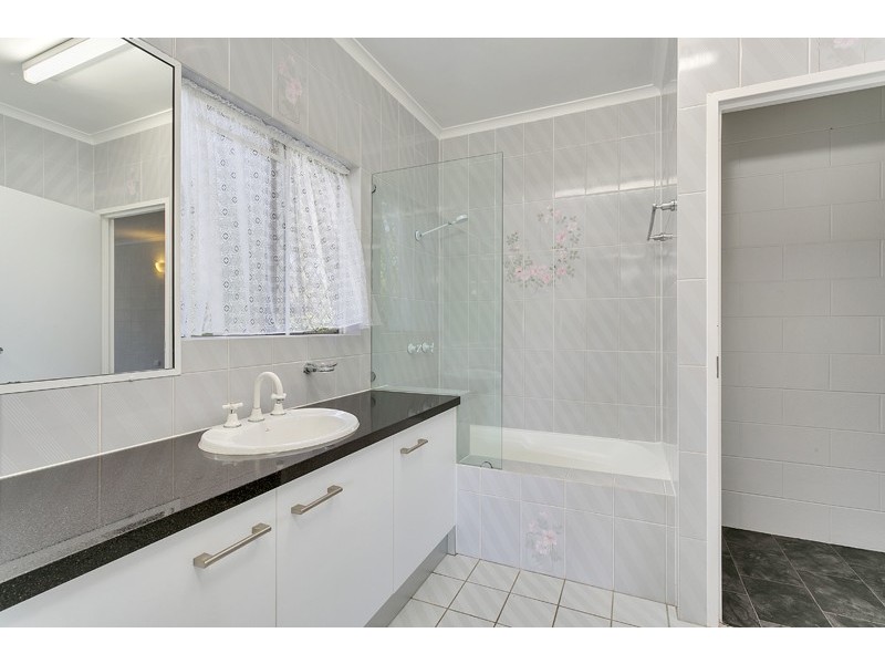 3 Manus Street, Trinity Beach QLD 4879