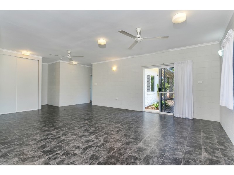 3 Manus Street, Trinity Beach QLD 4879