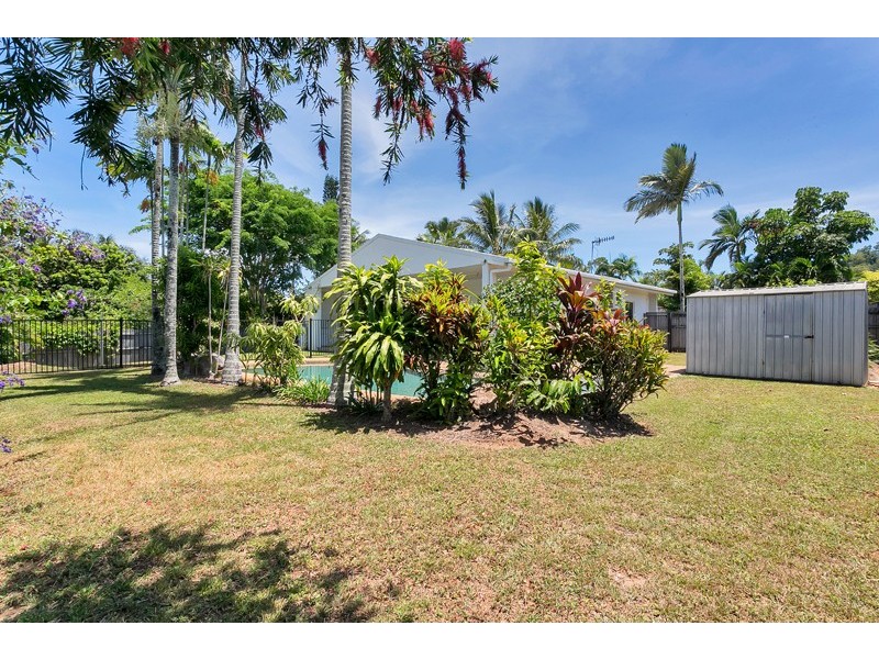3 Manus Street, Trinity Beach QLD 4879