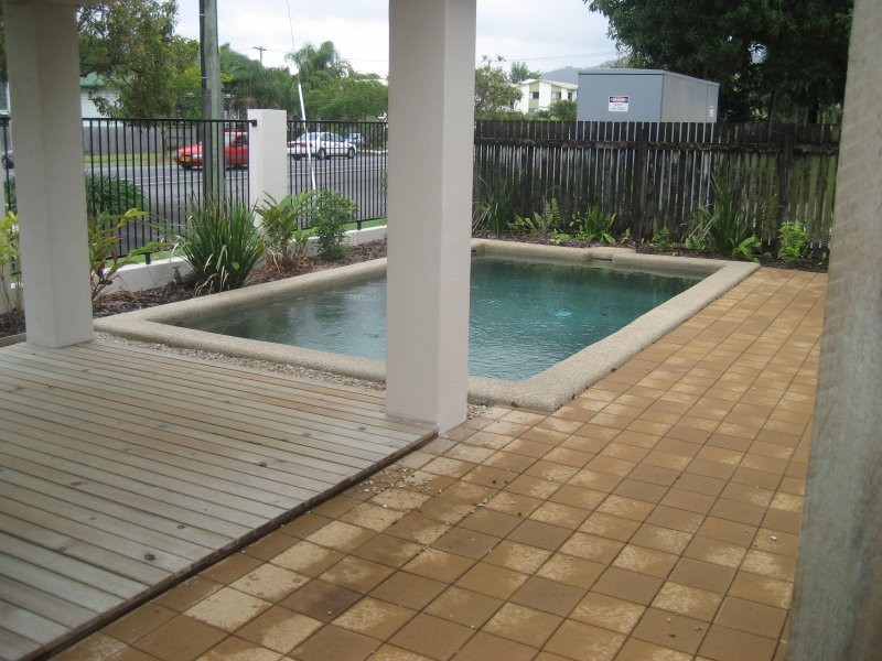 3/238 McLeod Street, Cairns North QLD 4870