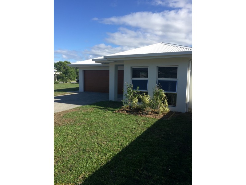 45 Seaways Street, Trinity Beach QLD 4879