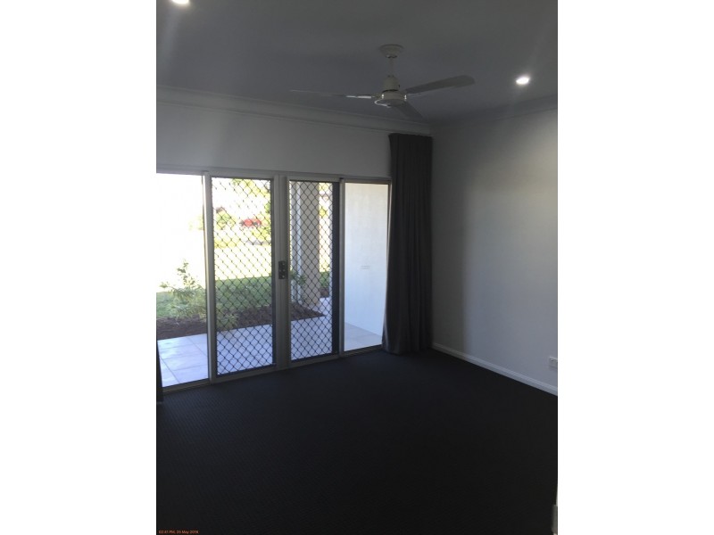45 Seaways Street, Trinity Beach QLD 4879