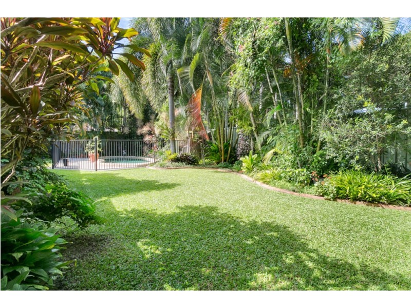 7 Castor Street, Clifton Beach QLD 4879