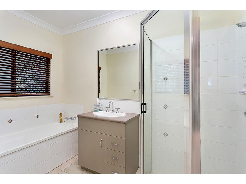 7 Castor Street, Clifton Beach QLD 4879