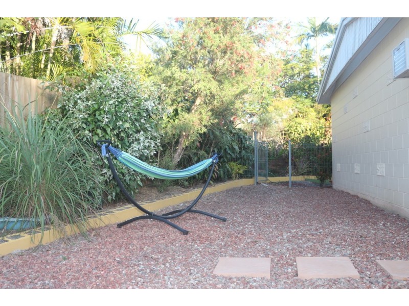 2/49 Albatross Street, Kewarra Beach QLD 4879