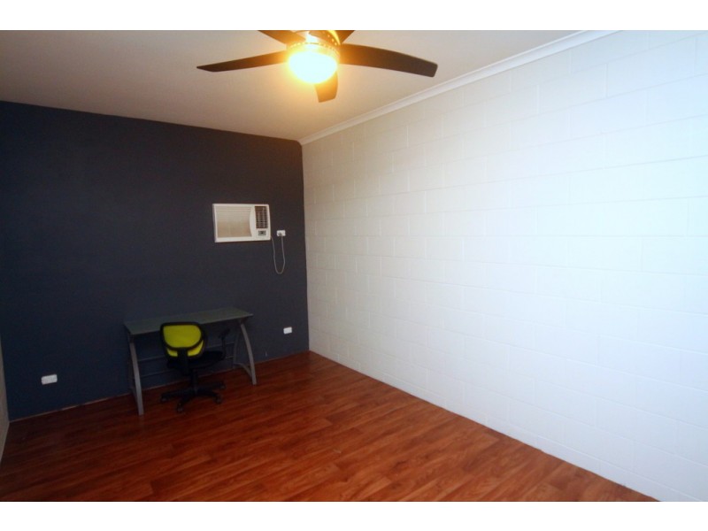 8/5-7 Oyster Court, Trinity Beach QLD 4879