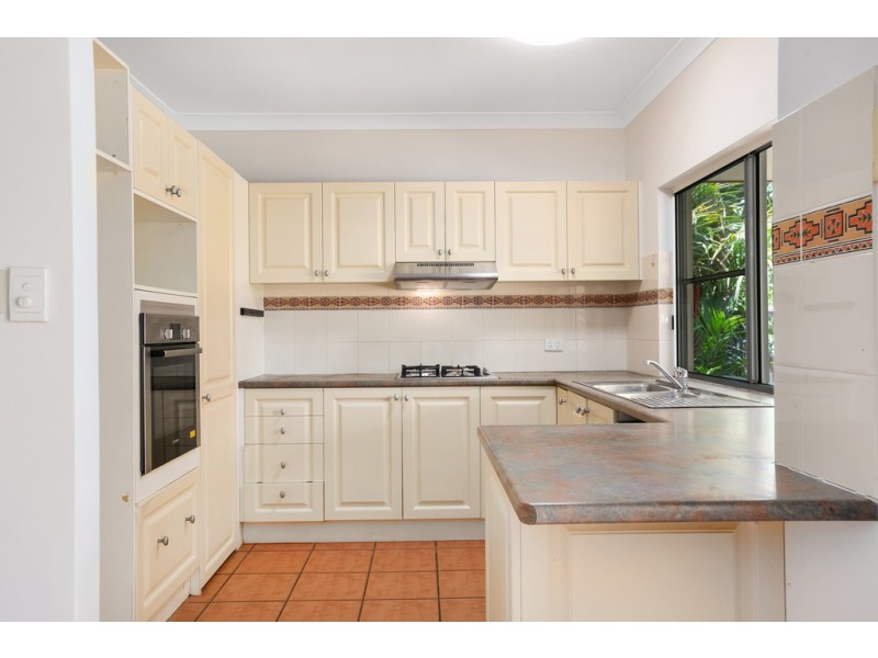 6 Castaways Close, Kewarra Beach QLD 4879