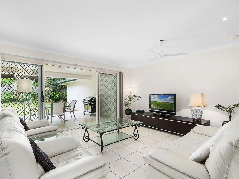 21 Lae Street, Trinity Beach QLD 4879