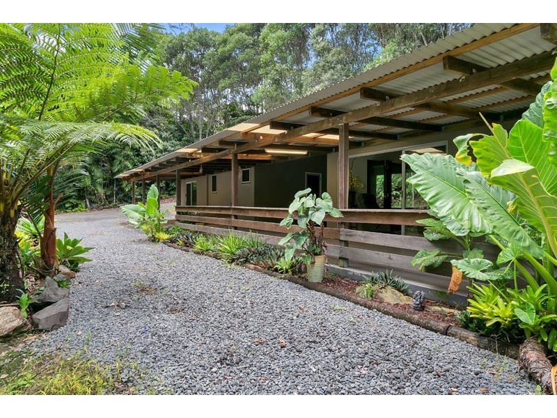 8 Coconut Grove, Kuranda QLD 4881