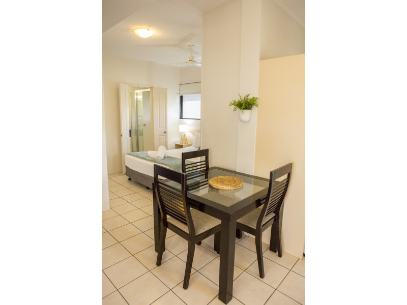 101/92-94 Moore Street, Trinity Beach QLD 4879