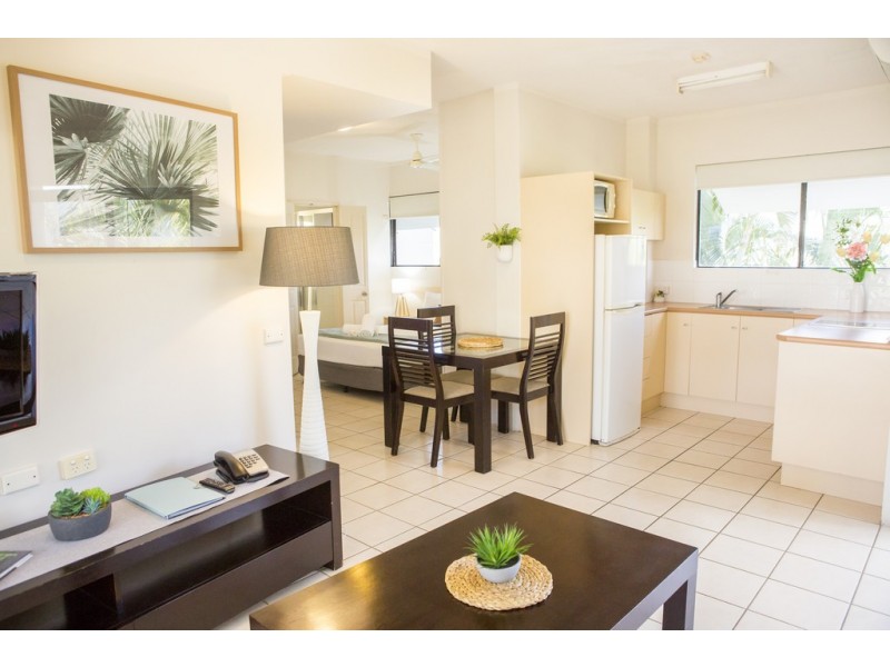 101/92-94 Moore Street, Trinity Beach QLD 4879