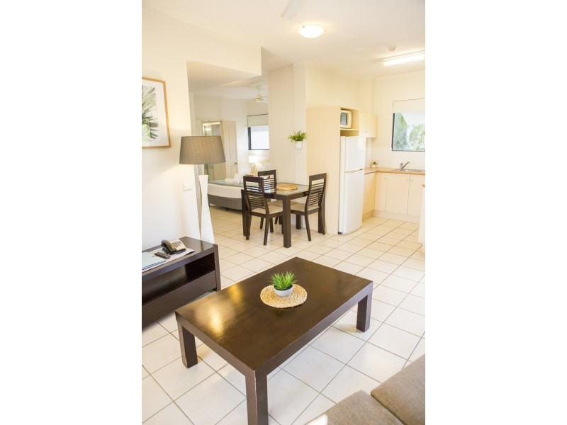 101/92-94 Moore Street, Trinity Beach QLD 4879
