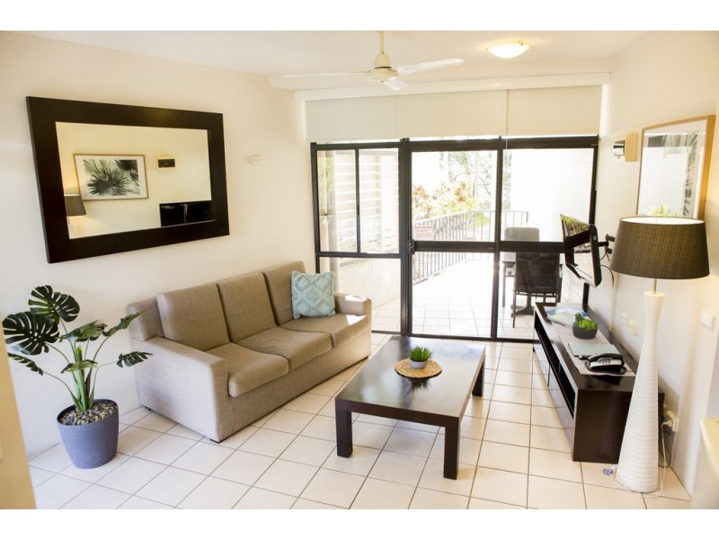 101/92-94 Moore Street, Trinity Beach QLD 4879