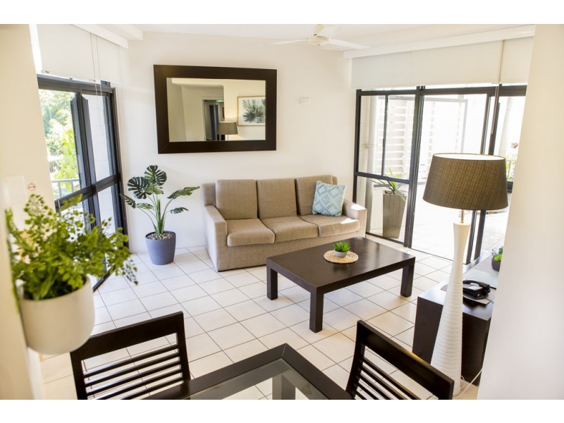 101/92-94 Moore Street, Trinity Beach QLD 4879