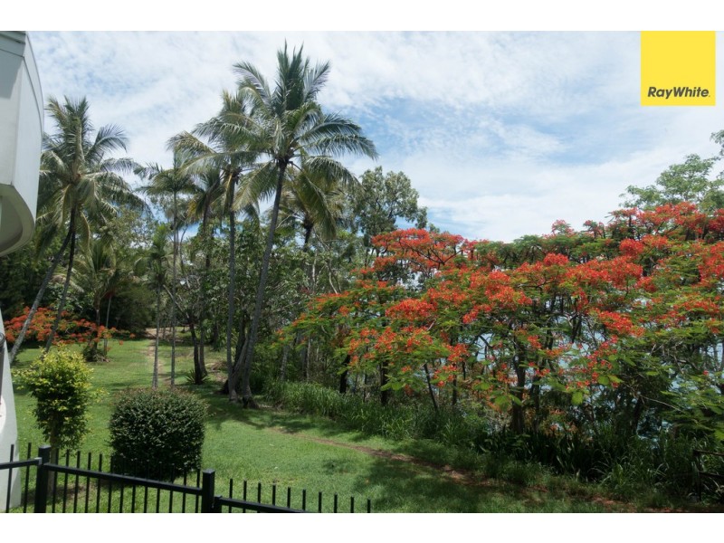 101/92-94 Moore Street, Trinity Beach QLD 4879