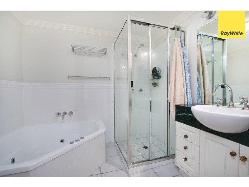 2/96 Moore Street, Trinity Beach QLD 4879