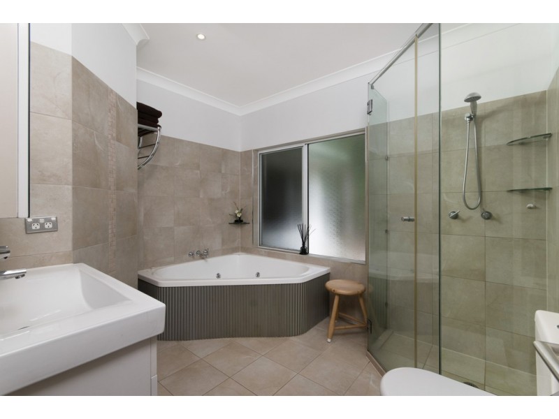 54-56 Figtree Drive, Caravonica QLD 4878