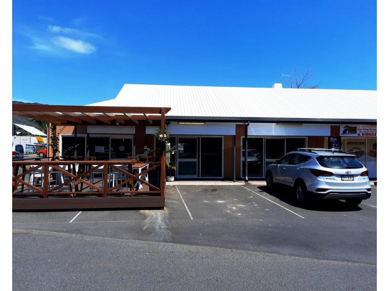 Kewarra Beach QLD 4879
