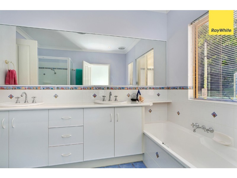 14 Nimrod Close, Speewah QLD 4881