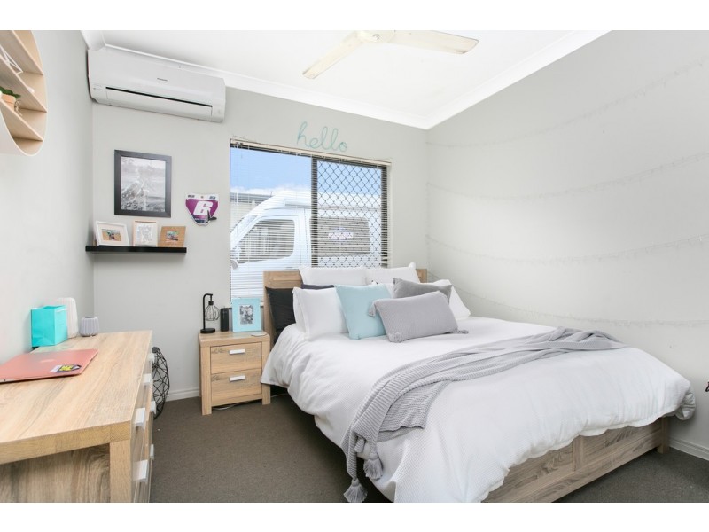 77 Roberts Drive, Trinity Beach QLD 4879