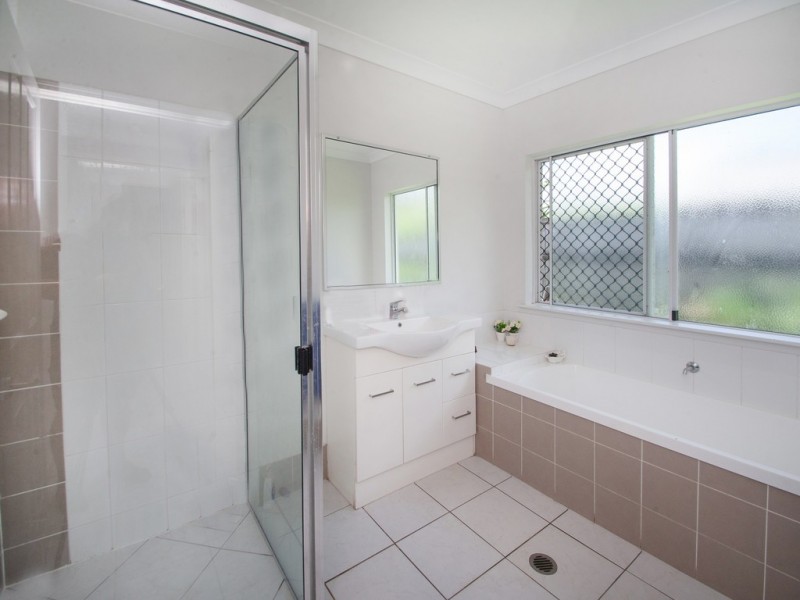 77 Roberts Drive, Trinity Beach QLD 4879