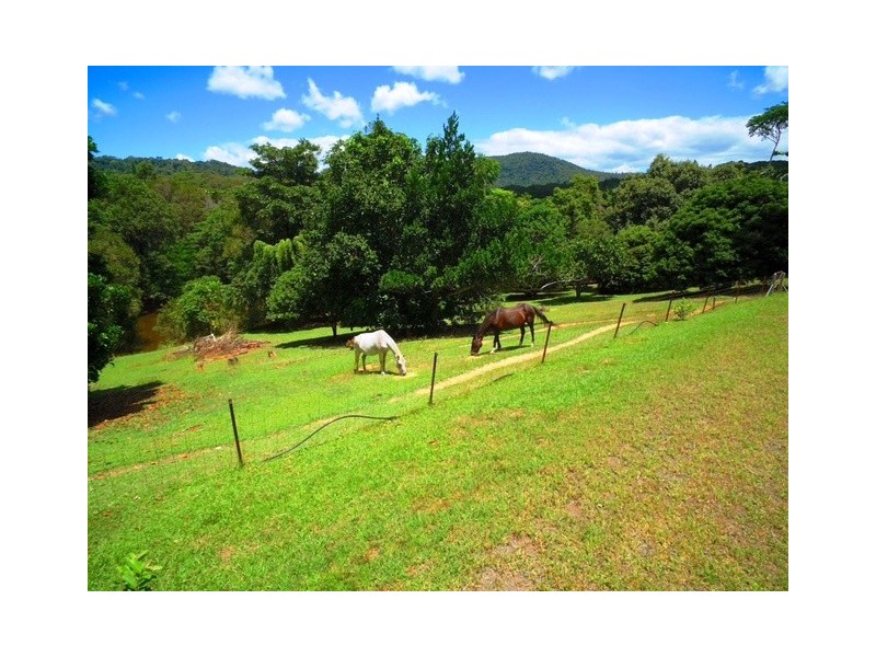 9 Outlook Crescent, Kuranda QLD 4881