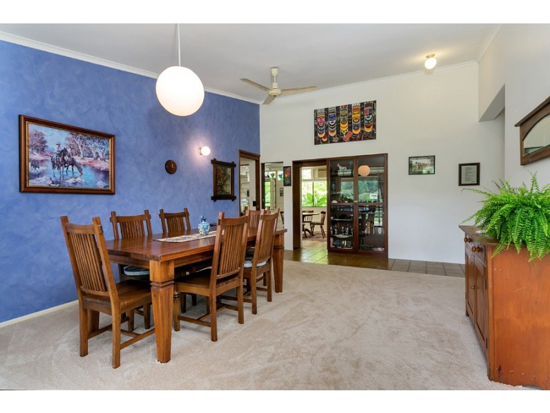 9 Outlook Crescent, Kuranda QLD 4881