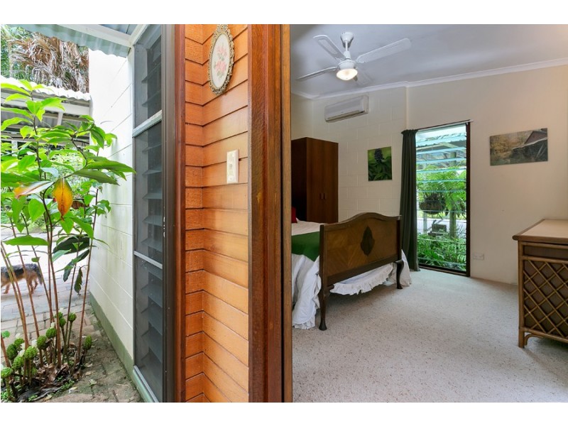 9 Outlook Crescent, Kuranda QLD 4881