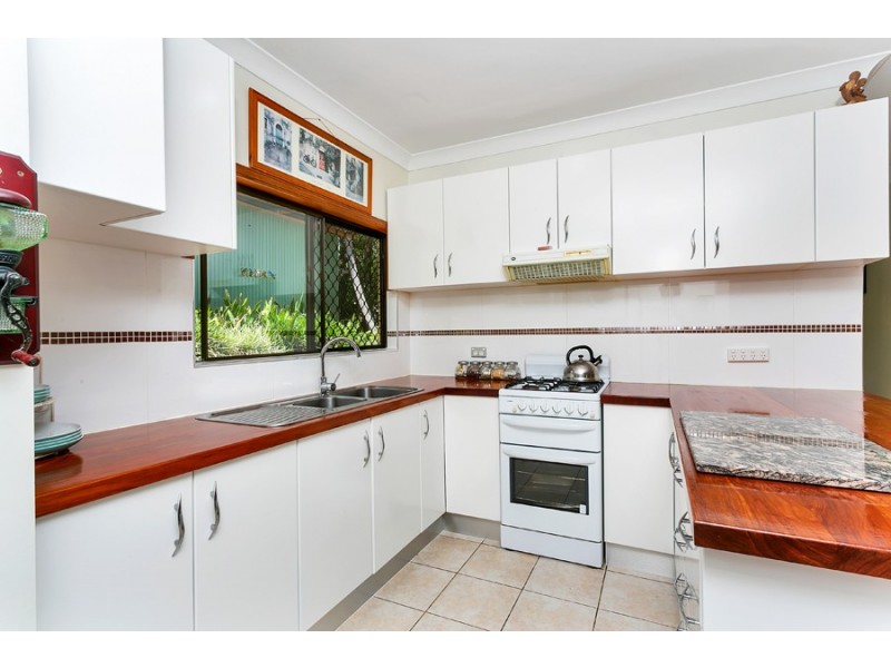 12 Bangalow Place, Kuranda QLD 4881