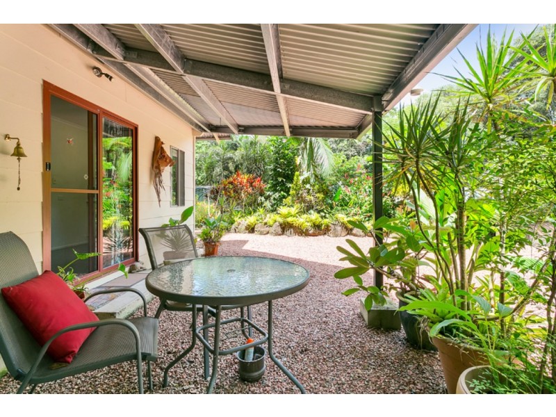 12 Bangalow Place, Kuranda QLD 4881