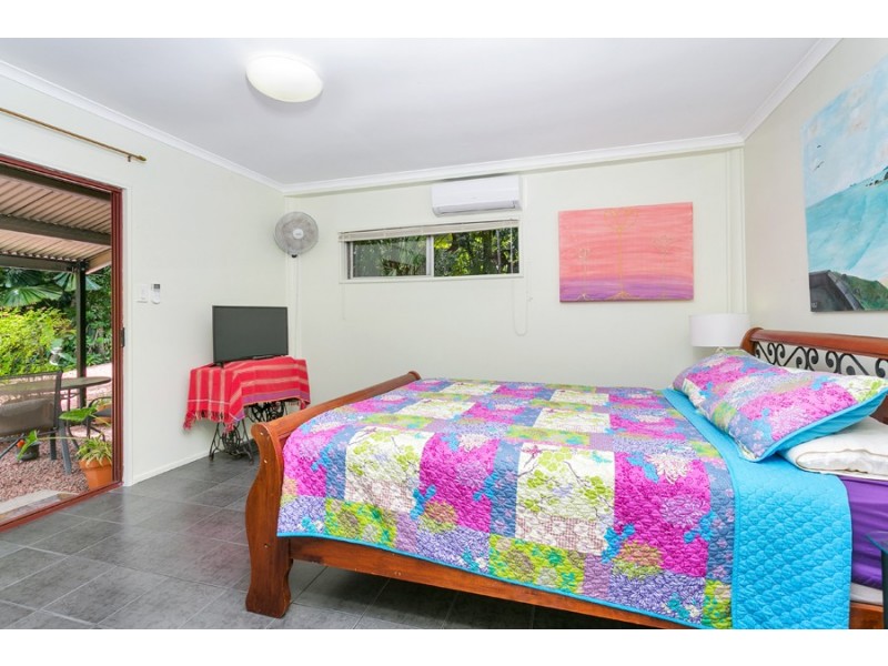 12 Bangalow Place, Kuranda QLD 4881
