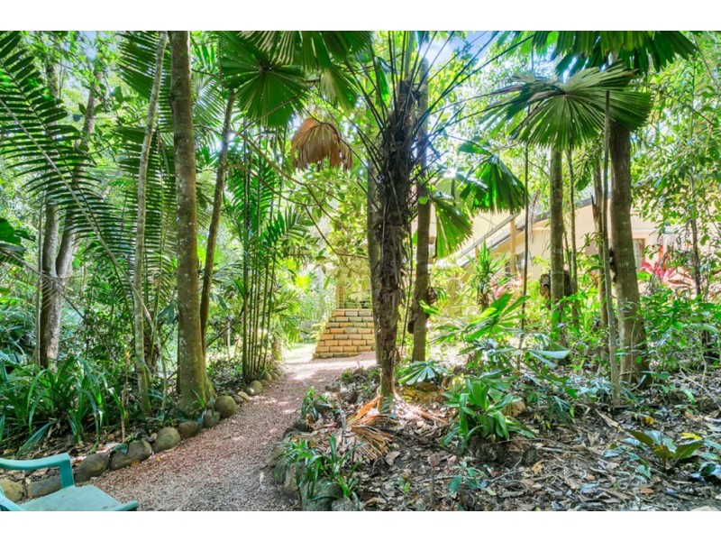 12 Bangalow Place, Kuranda QLD 4881