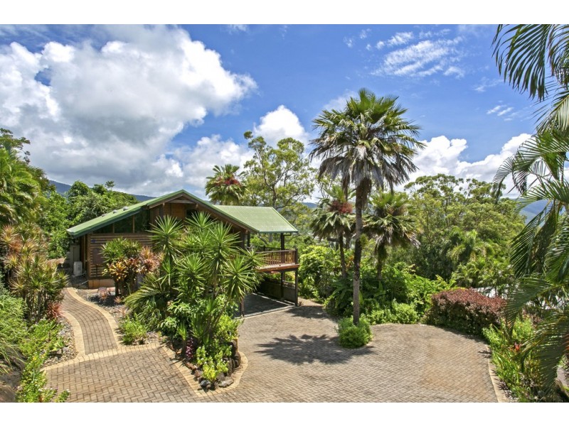 8/7 Tari Place, Trinity Beach QLD 4879