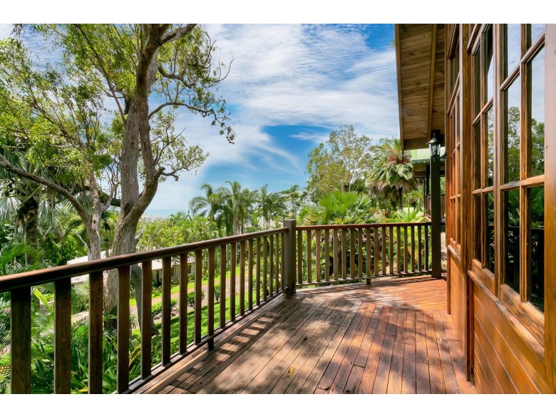 8/7 Tari Place, Trinity Beach QLD 4879