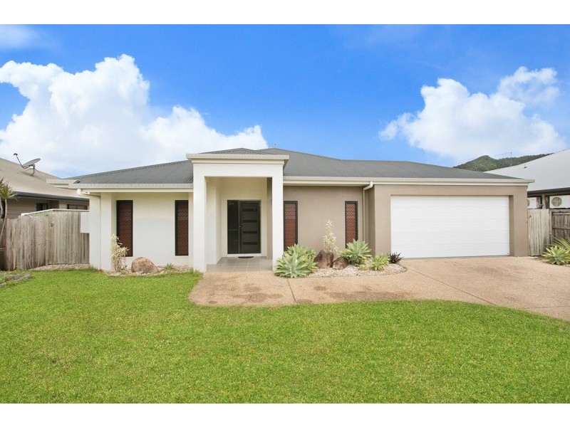 10 Hockey Avenue, Smithfield QLD 4878