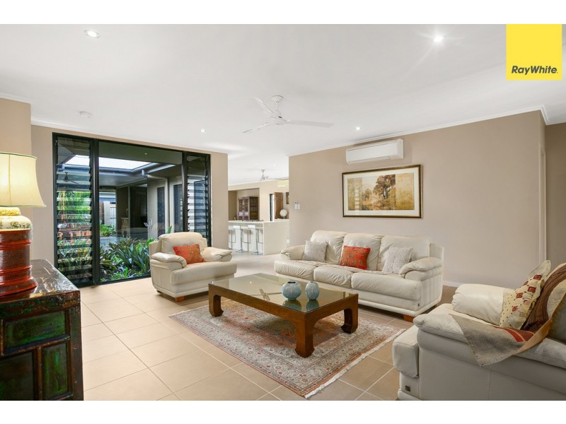 4 Pambula Close, Kewarra Beach QLD 4879