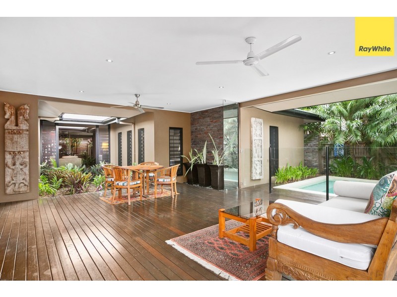 4 Pambula Close, Kewarra Beach QLD 4879