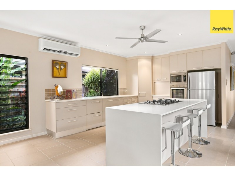 4 Pambula Close, Kewarra Beach QLD 4879