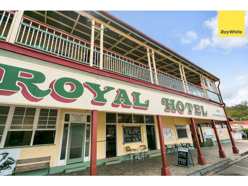 44-46 Grace Street, Herberton QLD 4887