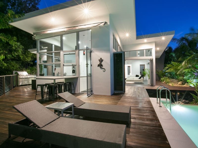 22-24 Aurelia Road, Palm Cove QLD 4879