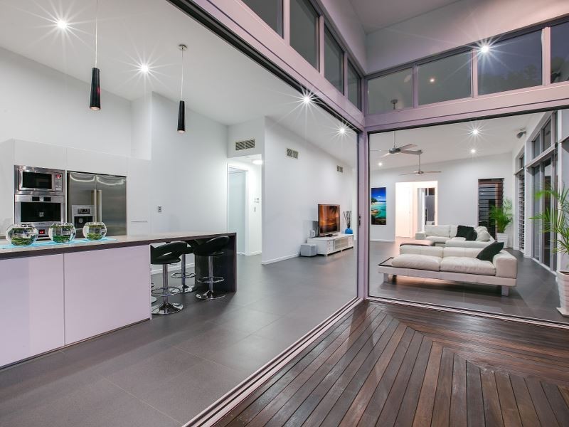 22-24 Aurelia Road, Palm Cove QLD 4879