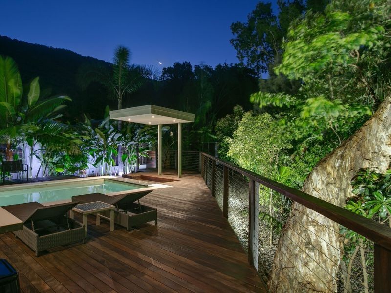 22-24 Aurelia Road, Palm Cove QLD 4879