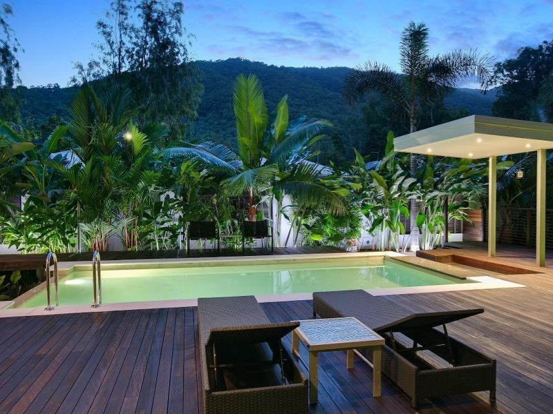 22-24 Aurelia Road, Palm Cove QLD 4879