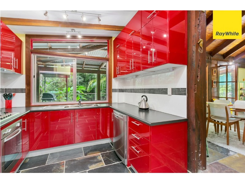 384 Ganyan Drive, Speewah QLD 4881