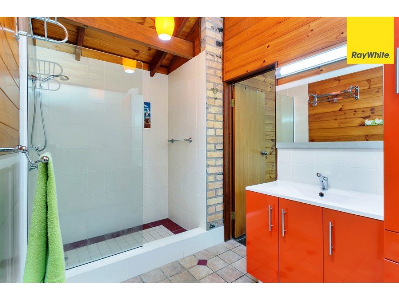 384 Ganyan Drive, Speewah QLD 4881