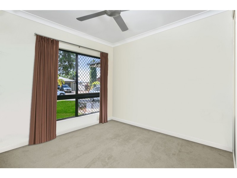 6 Chystanthus street, Trinity Park QLD 4879