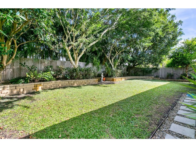 6 Chystanthus street, Trinity Park QLD 4879