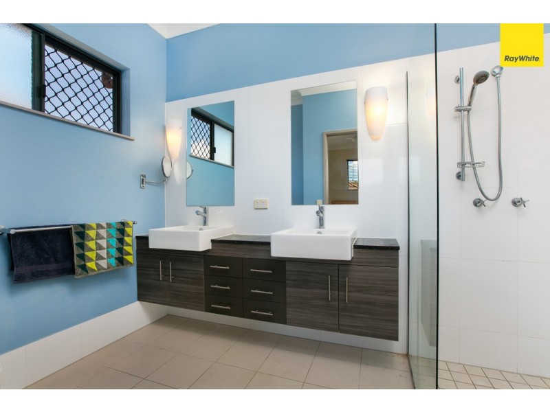 8/2-12 Paradise Palms Drive, Kewarra Beach QLD 4879