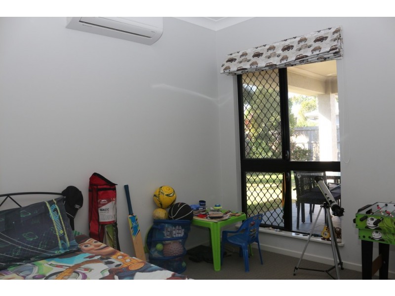 6 Carter Close, Smithfield QLD 4878