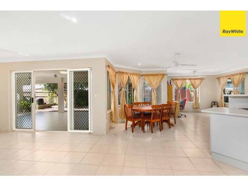 8 Hetherton Street, Smithfield QLD 4878